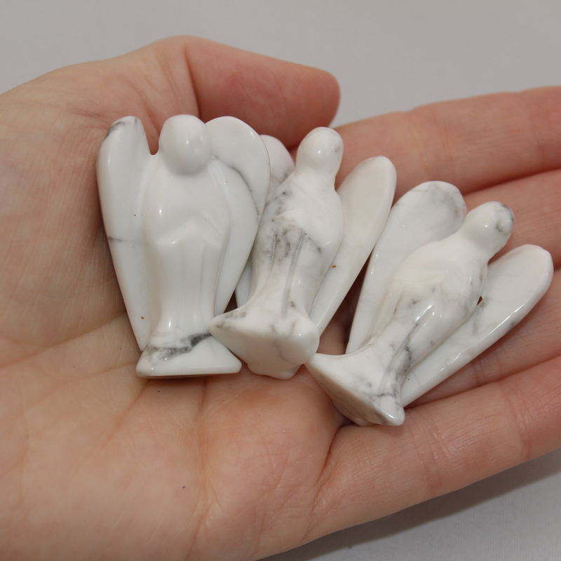 Howlite Angel